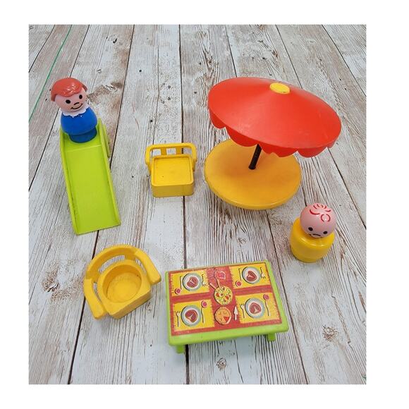 Vintage Fisher Price Little People Picnic Table Chairs, Slide & 2 Little People - Picture 1 of 7